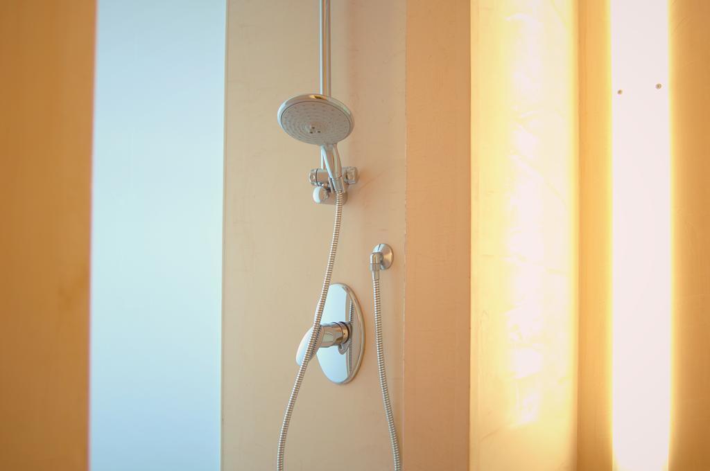 Kite&Lounge Hotel Club da Baia Brenzone sul Garda Exterior foto