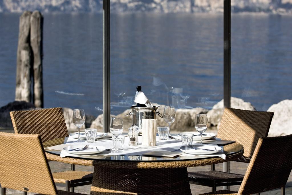 Kite&Lounge Hotel Club da Baia Brenzone sul Garda Exterior foto